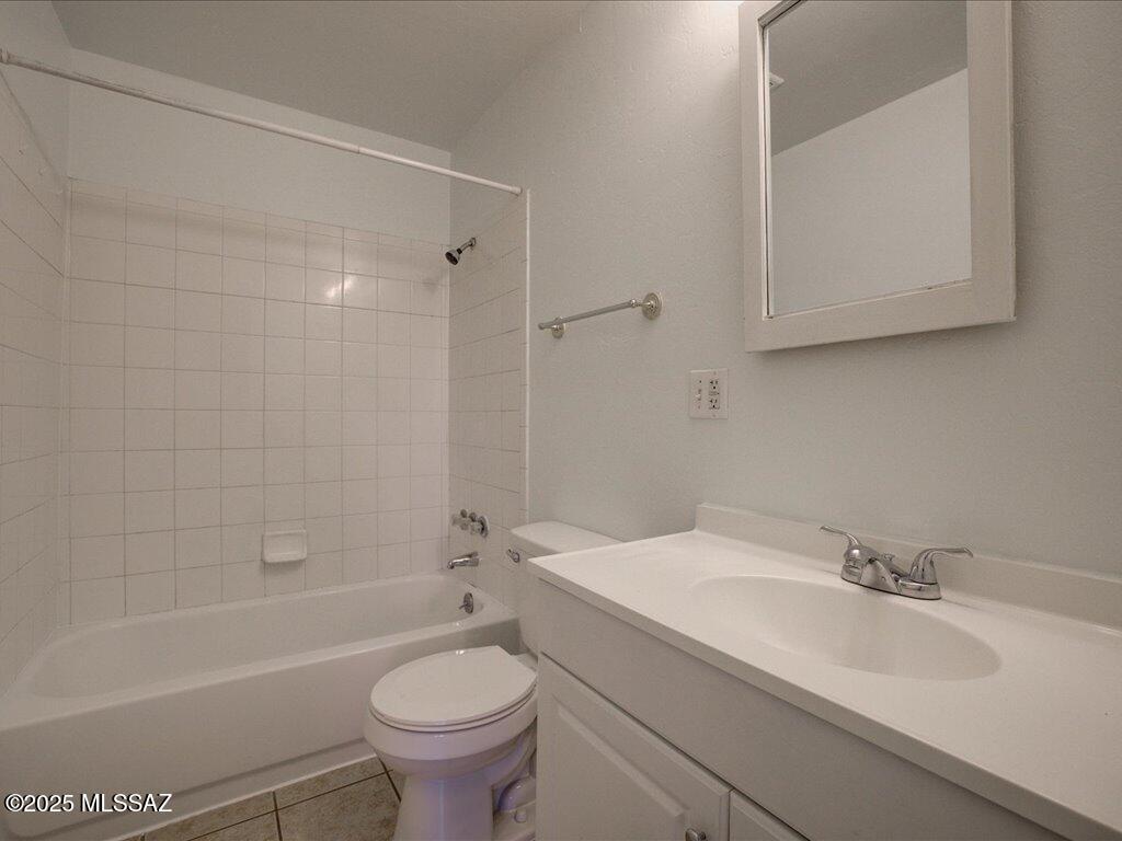 Listing images