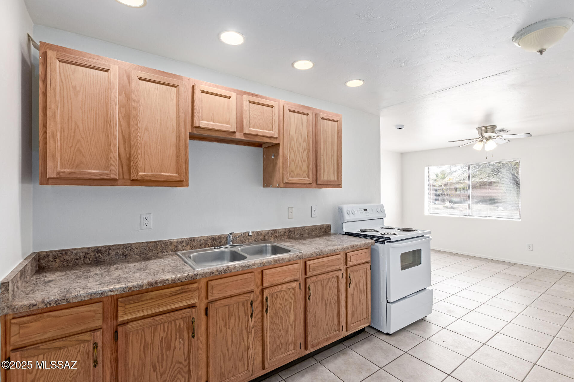 Listing images