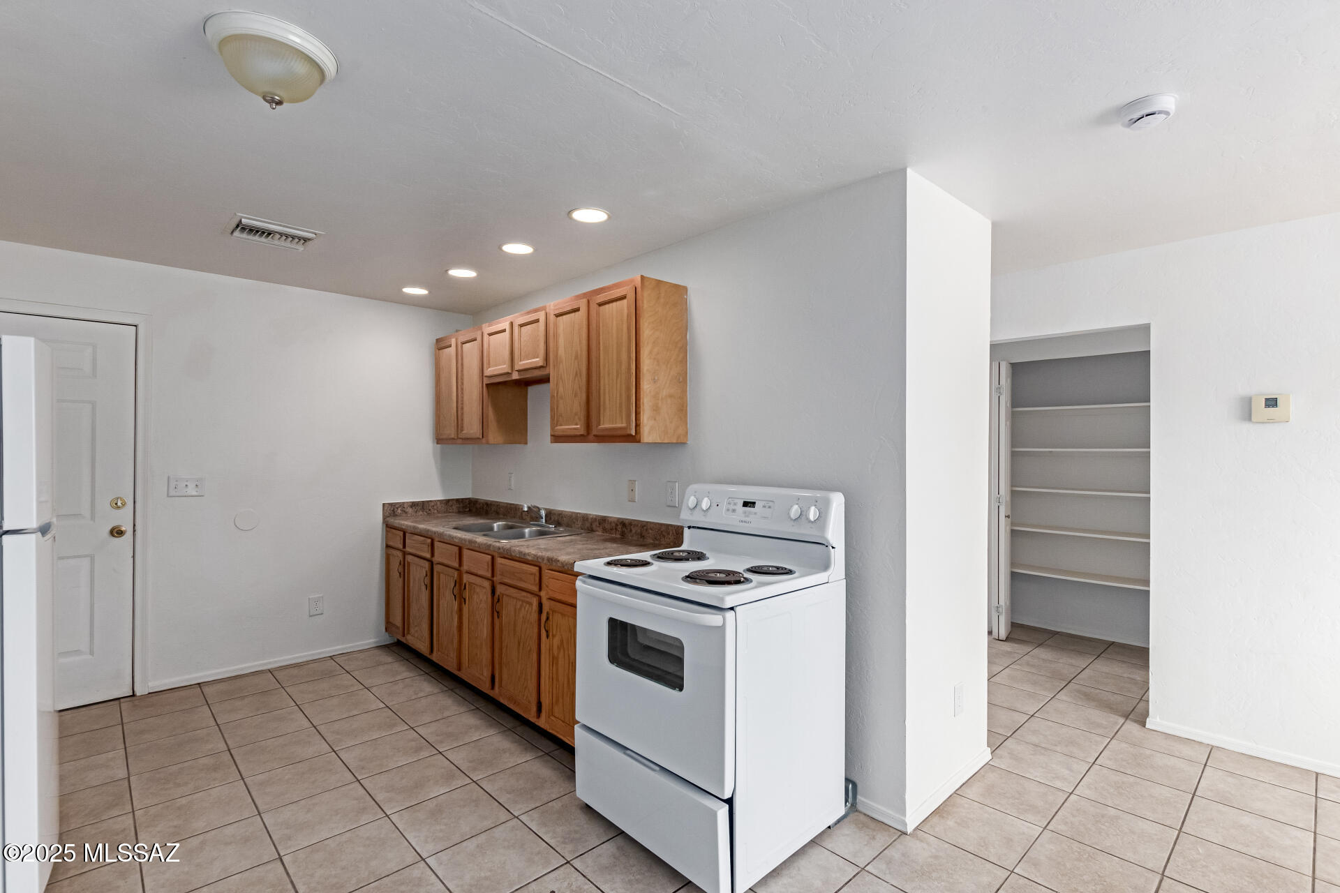 Listing images
