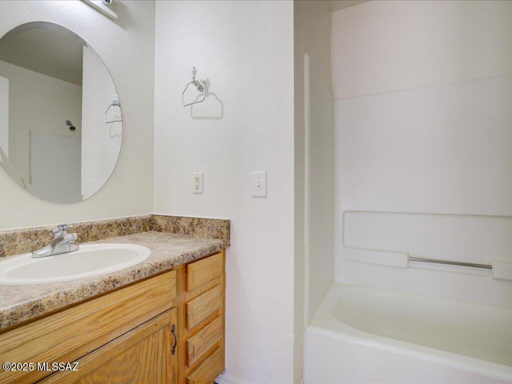 Listing images