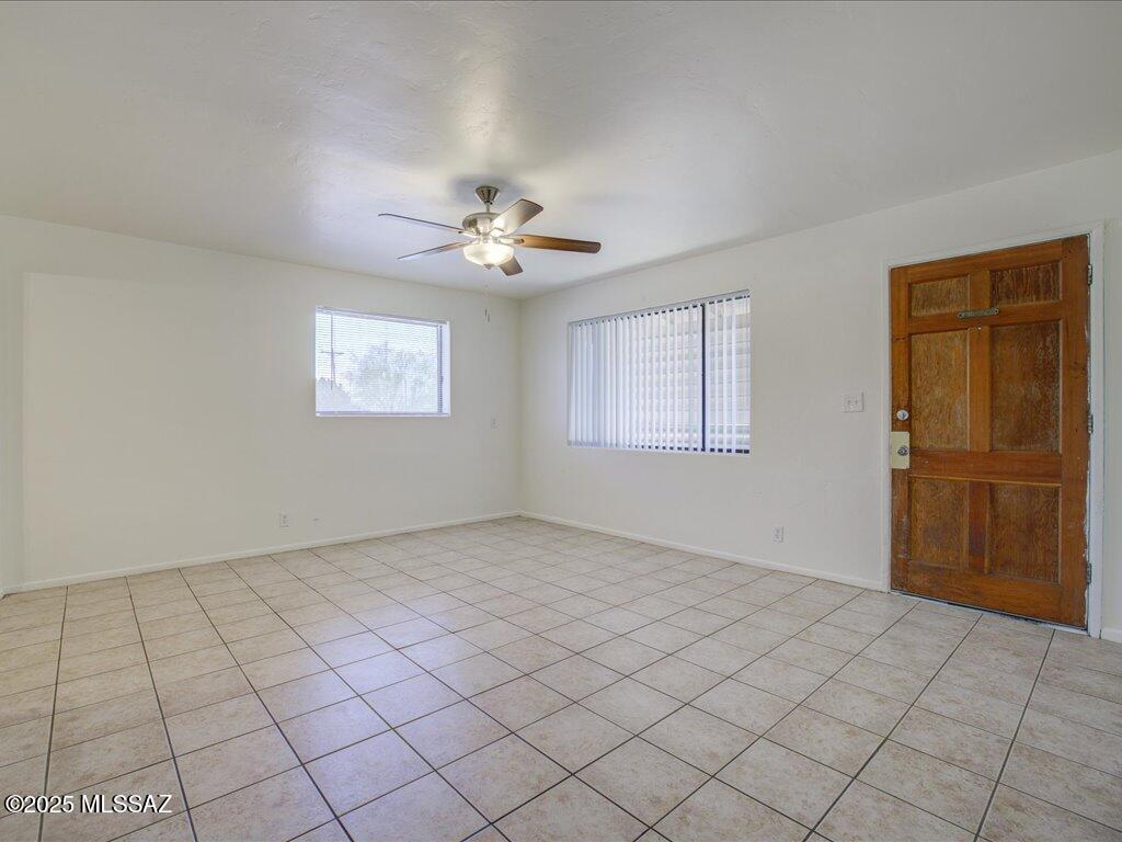 Listing images