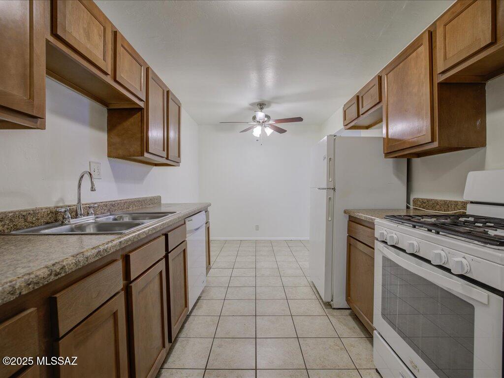Listing images