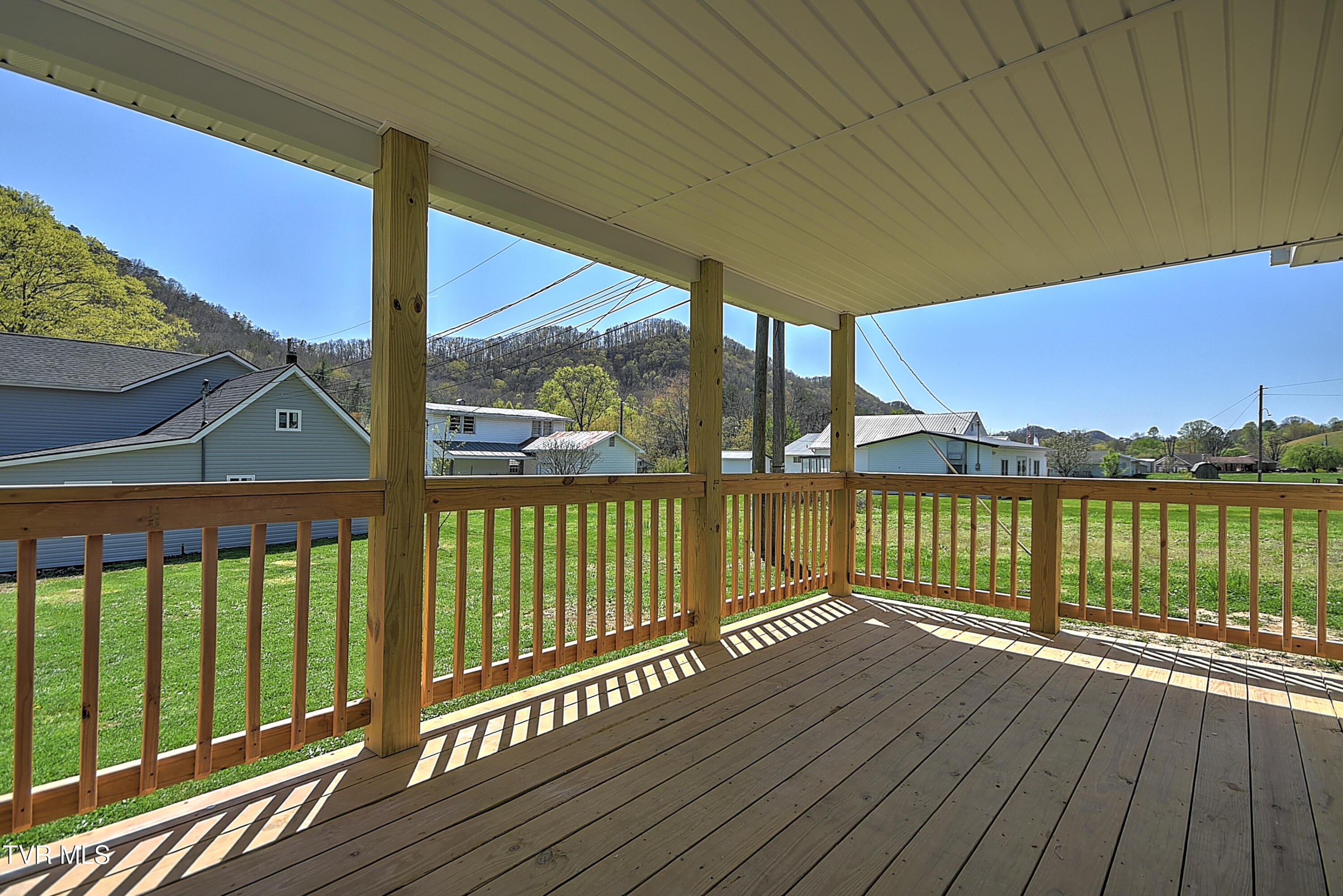 Listing images
